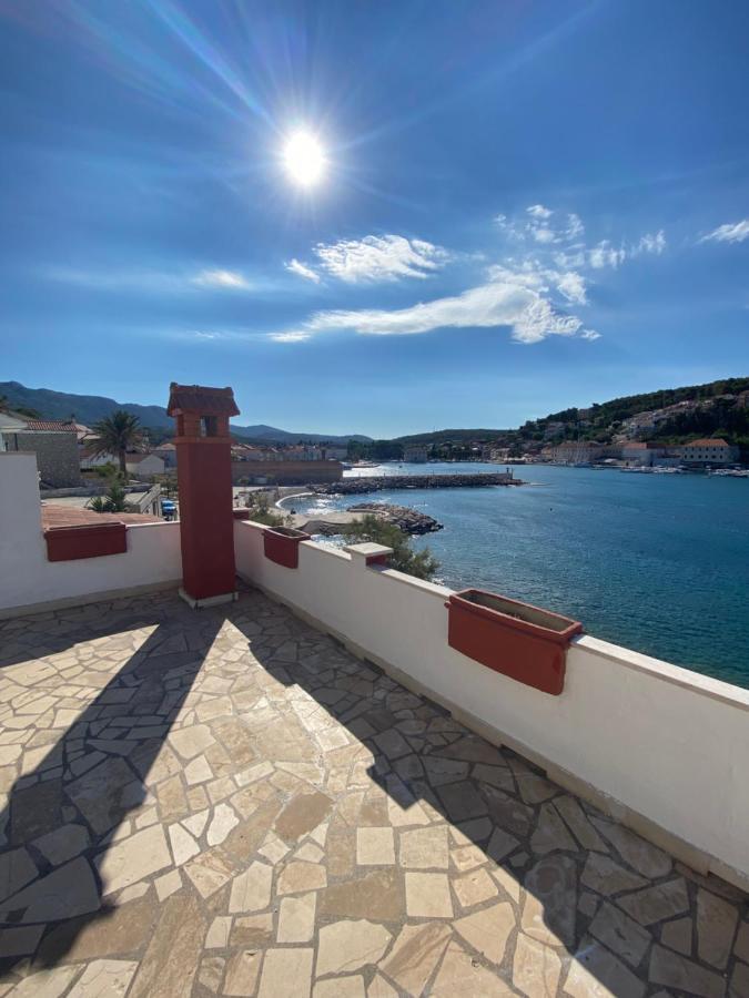 Apartments Peronja Jelsa Seafront Jelsa (Hvar) Exterior foto