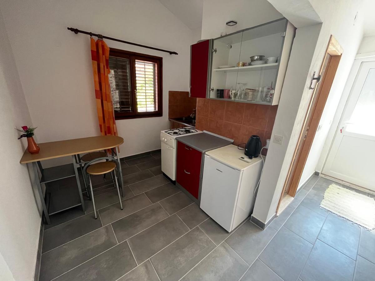 Apartments Peronja Jelsa Seafront Jelsa (Hvar) Exterior foto