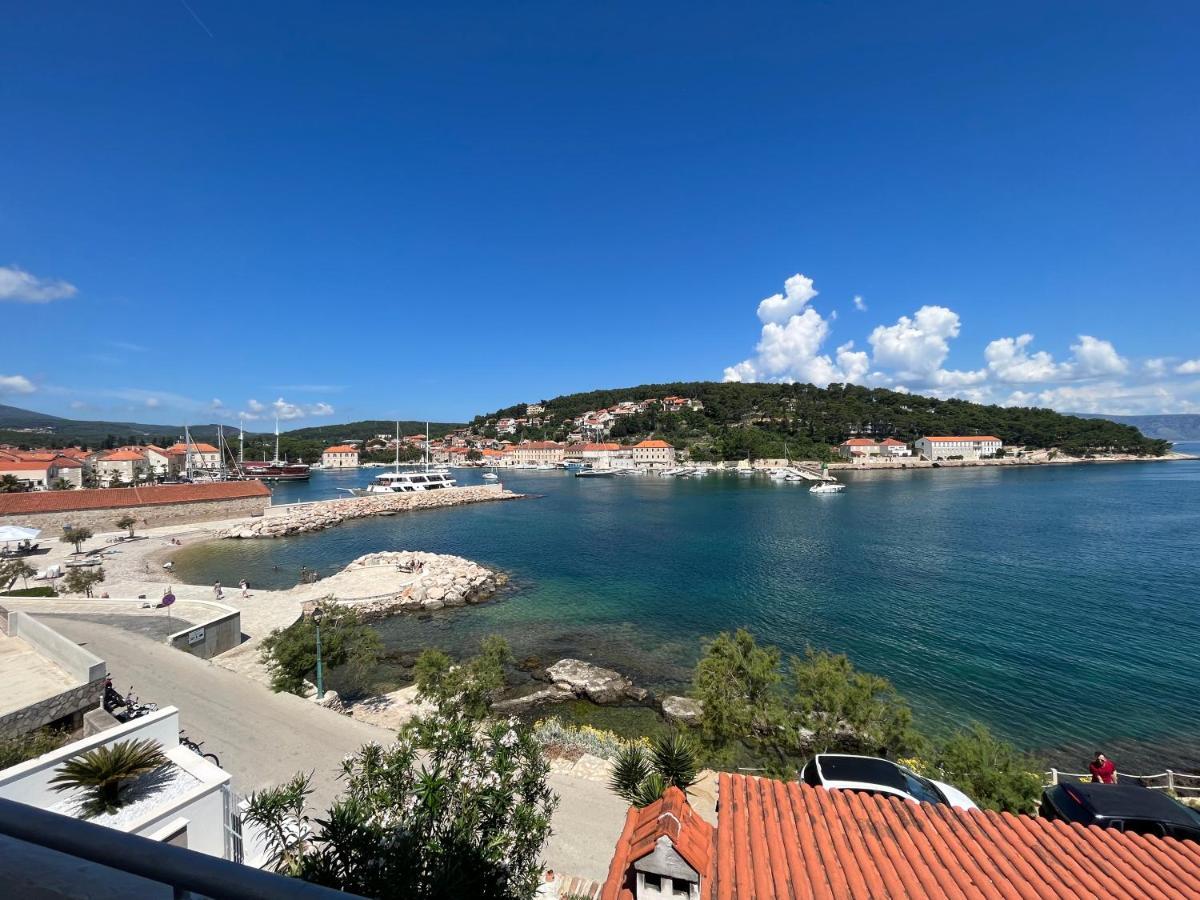 Apartments Peronja Jelsa Seafront Jelsa (Hvar) Exterior foto