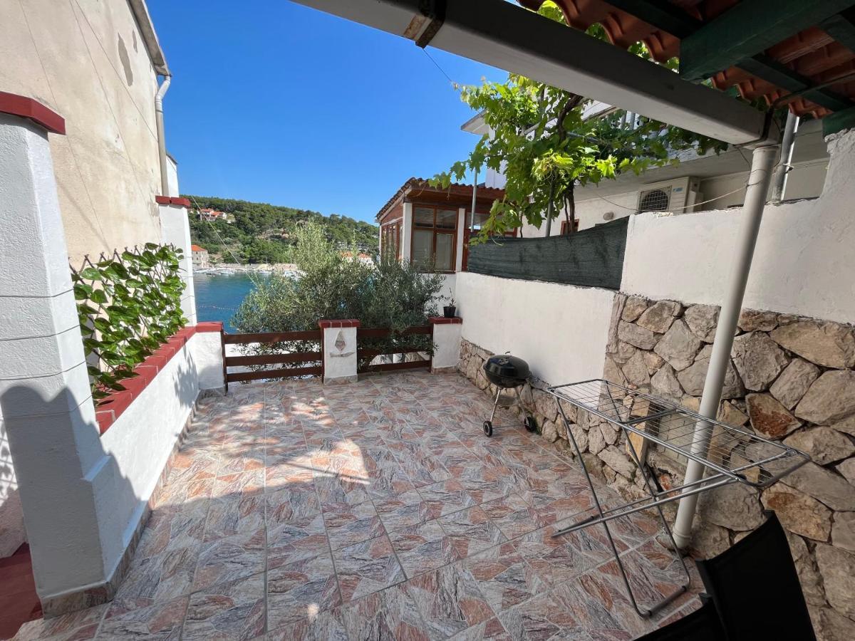 Apartments Peronja Jelsa Seafront Jelsa (Hvar) Exterior foto