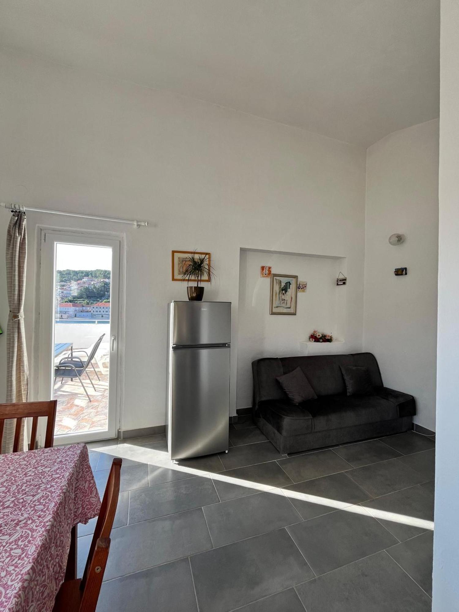 Apartments Peronja Jelsa Seafront Jelsa (Hvar) Exterior foto