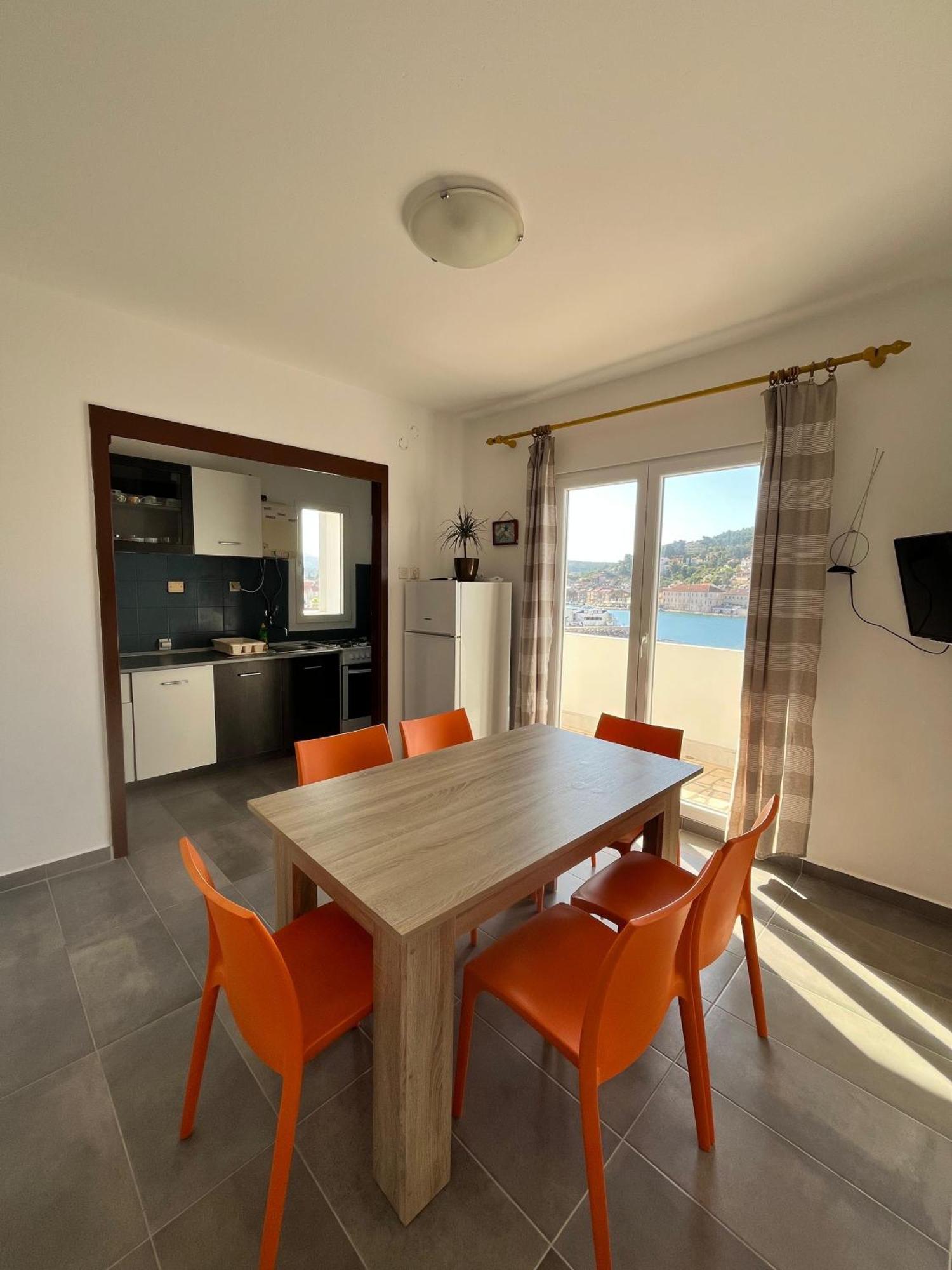 Apartments Peronja Jelsa Seafront Jelsa (Hvar) Exterior foto
