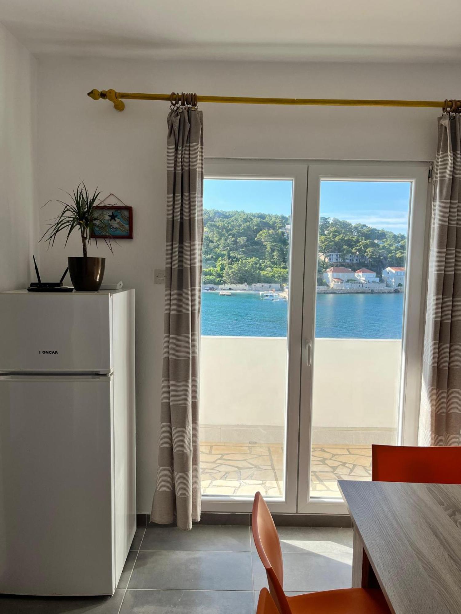 Apartments Peronja Jelsa Seafront Jelsa (Hvar) Exterior foto